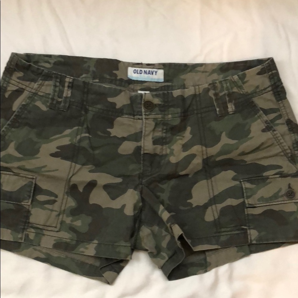 Old Navy shorts